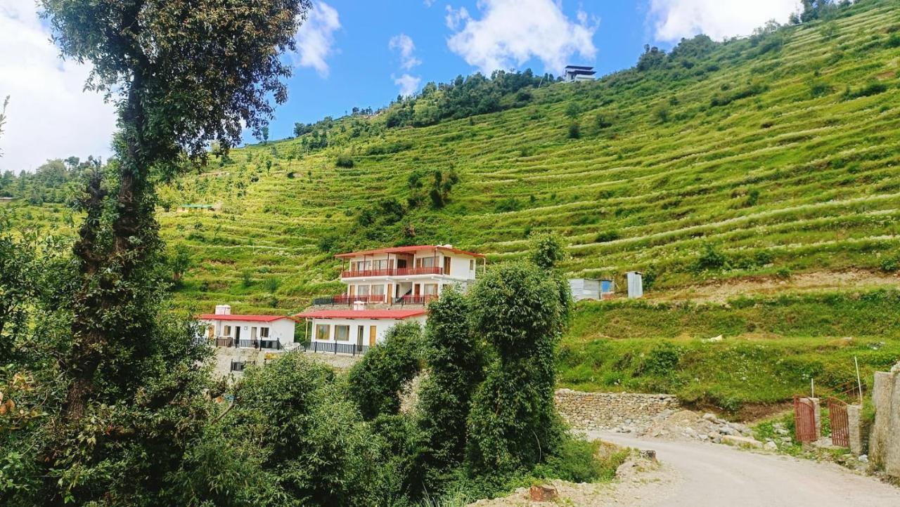The Vintage Hill Village - Himalayan Boutique Resort Kanatal Dış mekan fotoğraf