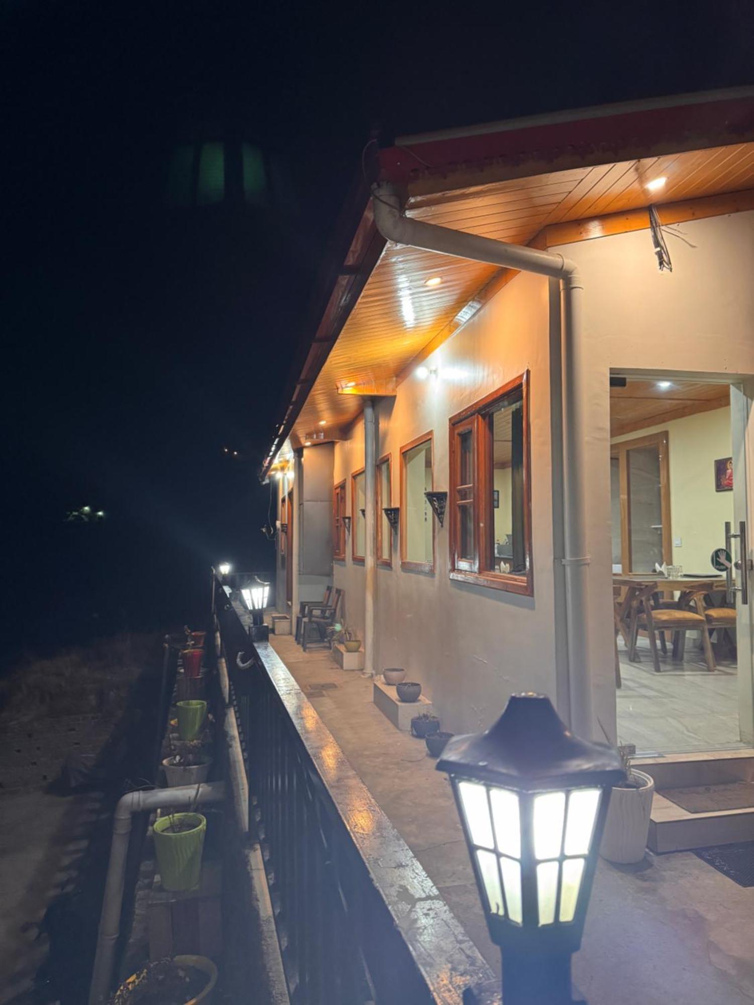 The Vintage Hill Village - Himalayan Boutique Resort Kanatal Dış mekan fotoğraf