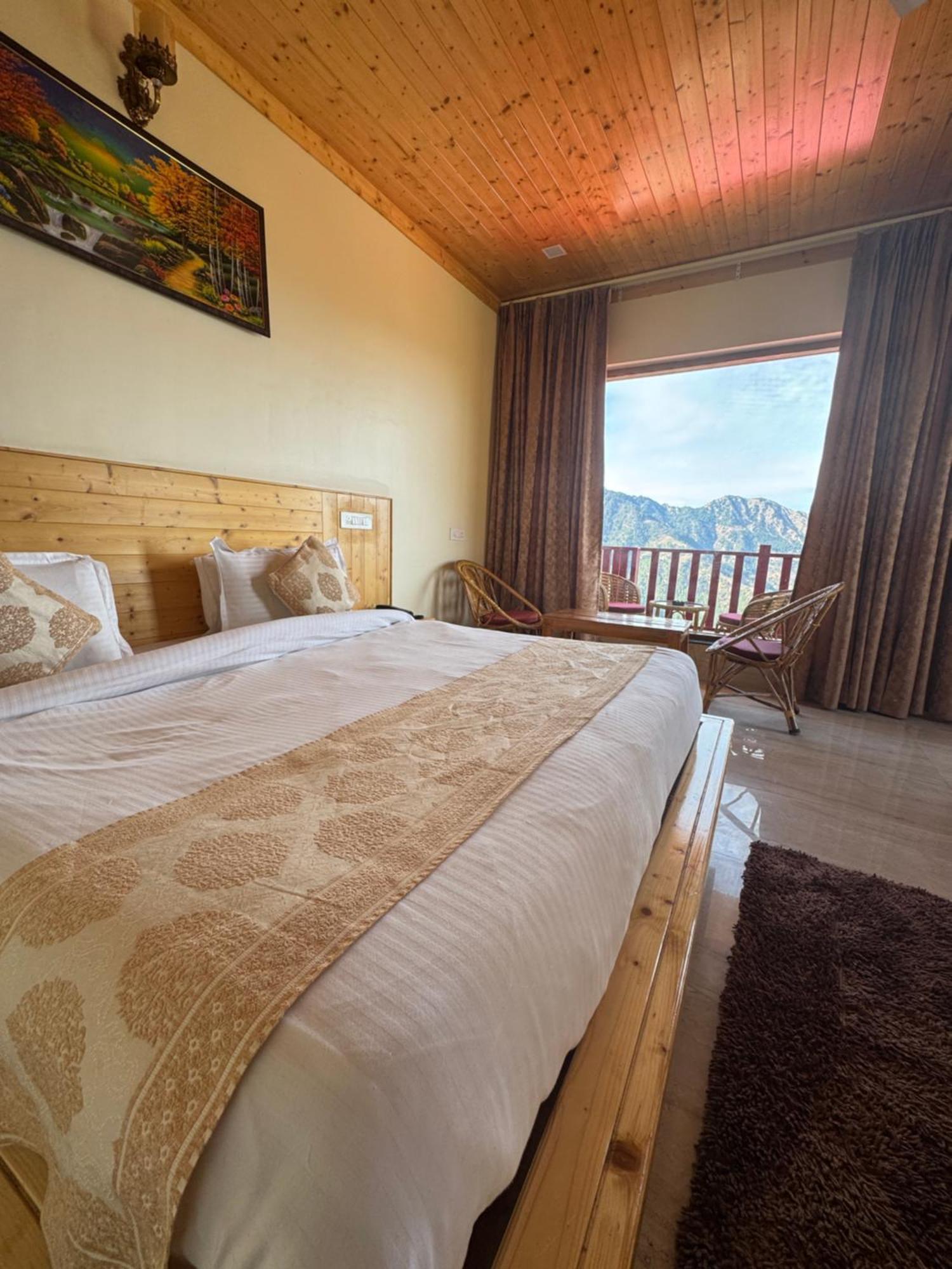 The Vintage Hill Village - Himalayan Boutique Resort Kanatal Dış mekan fotoğraf
